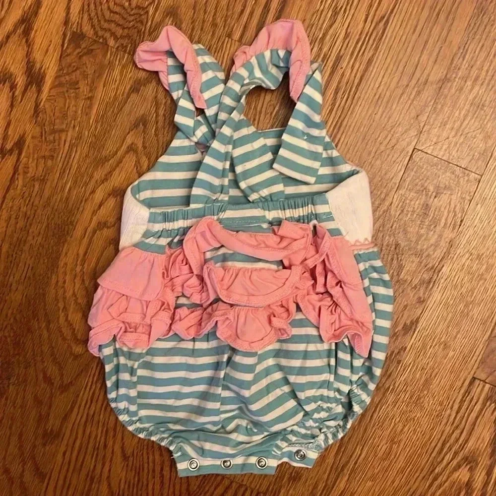 Three Sisters pig smocked striped romper size Newborn